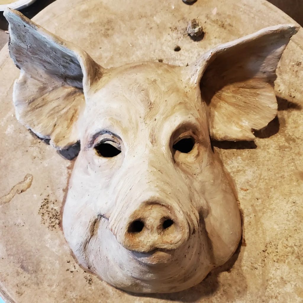 Sculpture animalière, formation céramique, Céline Bachelot, CFP Le Verger, Gennes-Val de Loire